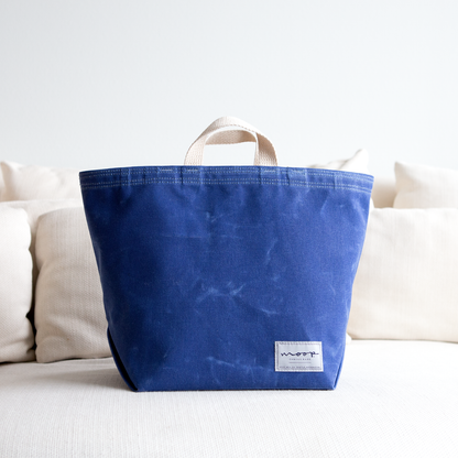 The Utility Tote - in BLUE LOBSTER