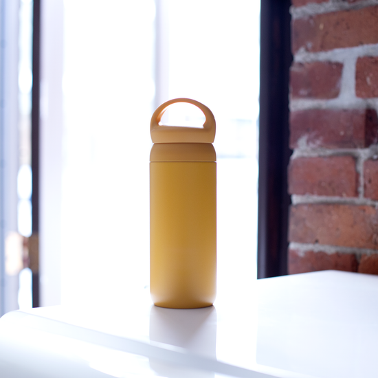Kinto Coffee / Water Day Off Thermos - Mustard