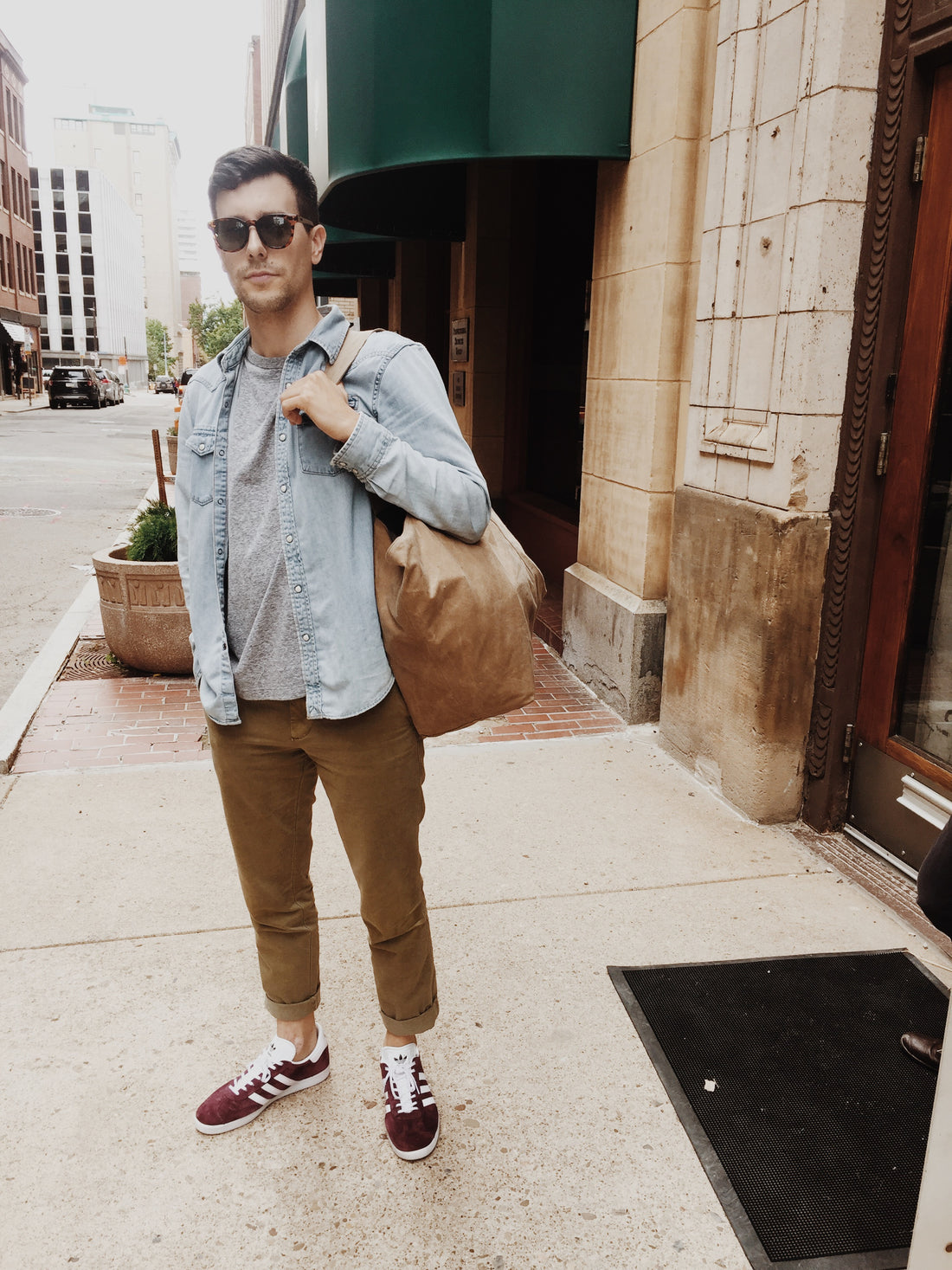 Men with Totes