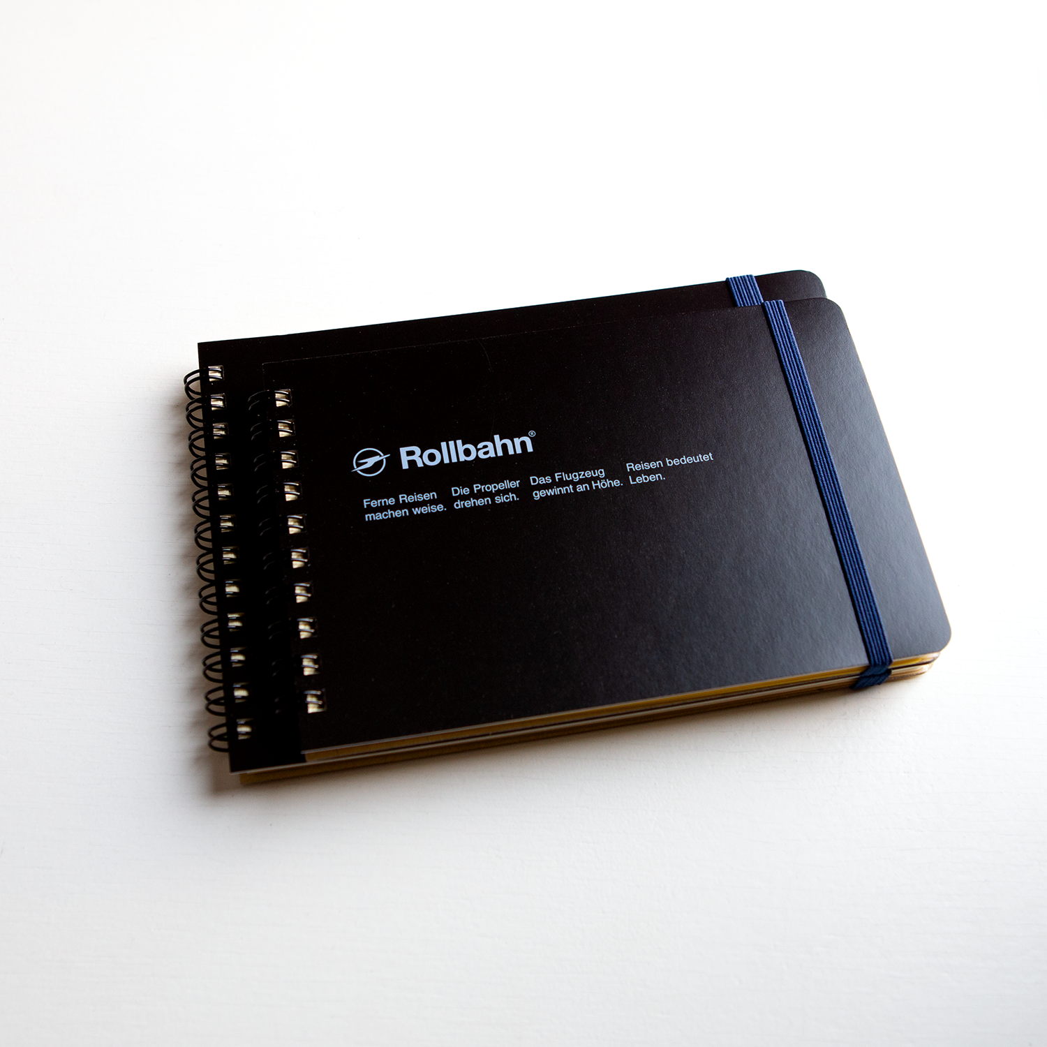 Rollbahn spiral notebook - Black Blue – Moop